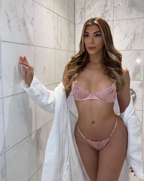 Hi, my love, I'm Saray, a recently arrived Spanish doll, with a juicy spliced ​​dick for your hot little mouth. I am the best in bed and I will make you enjoy with the best positions.

I am an expert with beginners, a real goddess with whom you will enjoy until the last minute. We can switch roles whenever you want. Kisses, caresses, positions.

I am also available to go to your home or hotel, because I am very discreet when it comes to dressing. Do not hesitate to call me, I am available 24 hours a day. Call me, you will never forget this experience.