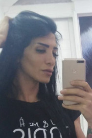 👑💍🥂🚬.im ladyboy sexy and top mistress , both ,I have the biggest dic20 among shemales, 
My Photos are 100% real, They are not Photoshoped or fake as most Shemales if u need massage and relaxing tell me sodre s8er
للجادين فقط into hard