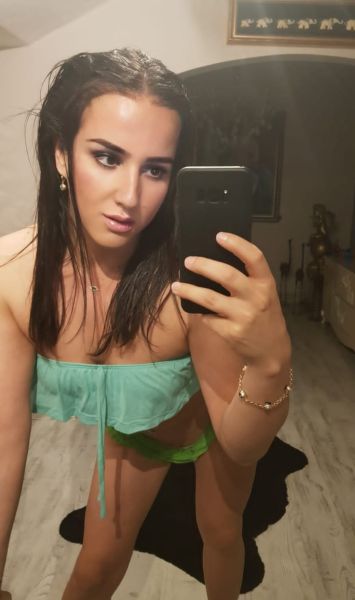 hello to everyone my name is helin I am 22 years old istanbul taksim I live alone all kinds of fantasy eat open passive I'm active passive if you want to spend a nice time you can call me 19cm my dick 😄

Services:Anal Sex, BDSM, COB - Come On Body, Couples, Deep throat, Face sitting, Fingering, Fisting, Foot fetish, French kissing, Receiving hardsports, Lap dancing, Massage, Oral sex - blowjob, OWO - Oral without condom, Parties, Reverse oral, Rimming receiving, Role play, Sex toys, Spanking, Strapon, Striptease, Submissive, Squirting, Tantric massage, Tie and tease, Uniforms, Giving watersports, Receiving watersports