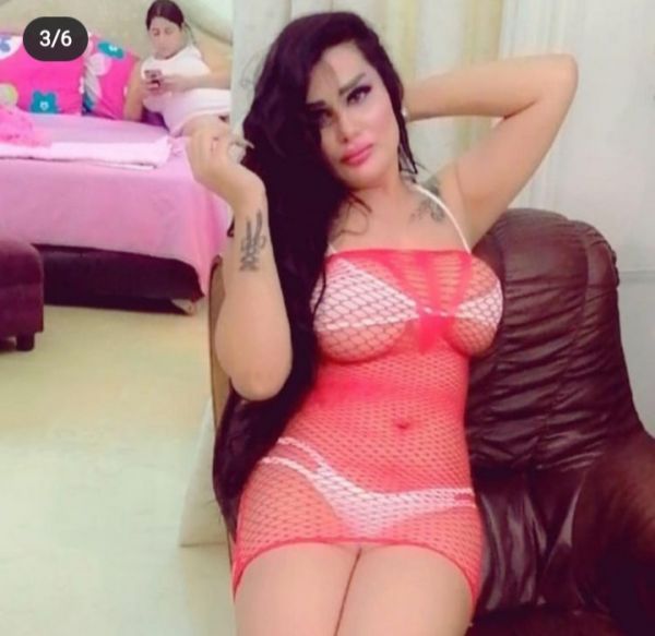 Hi 👋 I'm kati shemale mistress lebneniye sekne bi jouneih I have a safe palace plz bs l Jaden y7kouni ma 3ndi mshkli bl. Sex tool 21 sm 7kouni watssap