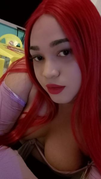 Transexual aguantadora lechera experta en principiantes de garganta profunda en Santiago de visita con lugar disponible para citas inmediata del mismo día 