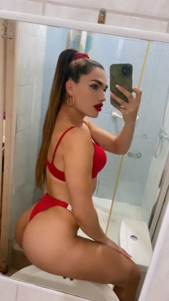 TRANS de lujo experta en principiantes y heteros curiosos 
COLOMBIANA nueva en tu ciudad 
Solo para hombres de buen gusto 
Soy hermosa, aseada, educada y muy caliente my cuerpo es natural FITNESS de gimnasio 
Mi servicio es completo full time 