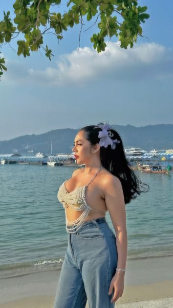 Hi everyone My name Natty Top and bottom , I’m Thailand half korea ,sweet and charming. I must say that giving an eye contact while giving a blow job i have discount for you 🤫🤫

# I have room 
If you want my services and enjoy with me. Text me 
Line : nuttiwpk