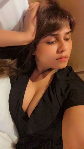 Beautiful Trans Post-OP Available In Delhi,India.

Hey I am Saina from Delhi (India)
Real Sexy And High class What you see is what you get!🤑👌


Your High class model  POST-OP SEXY QUEEN with a nice Vagina. 

A sexy, tall angelic face. I am Fresh, Young, Knowledgeable, Fascinating, Gorgeous and Amazingly and Talented in sex!

Expertise:


Group Sex with other Shemale

Client Feminization

Golden shower

Dominant/Submissive BDSM

Roleplay

Sexy Outfits And Night Wear Lingeries

Girl friend & Wife Experience 


😋Can Also Do Cam Show...